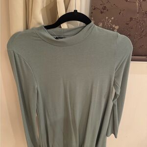 Rue21 Soft Green Long-Sleeve Top